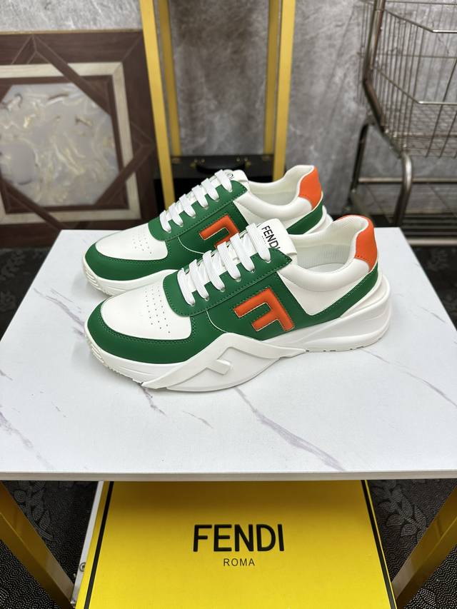 Fendi-芬迪 官网同步 专柜品质 时尚简约经典款 进口原版牛皮面料 猪皮内里 原版大底 尺码 Size :38-44 45定做不退换 Wh